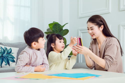 56岁女老板为求二胎，勇敢尝试回春贴，揭秘她的生育之路